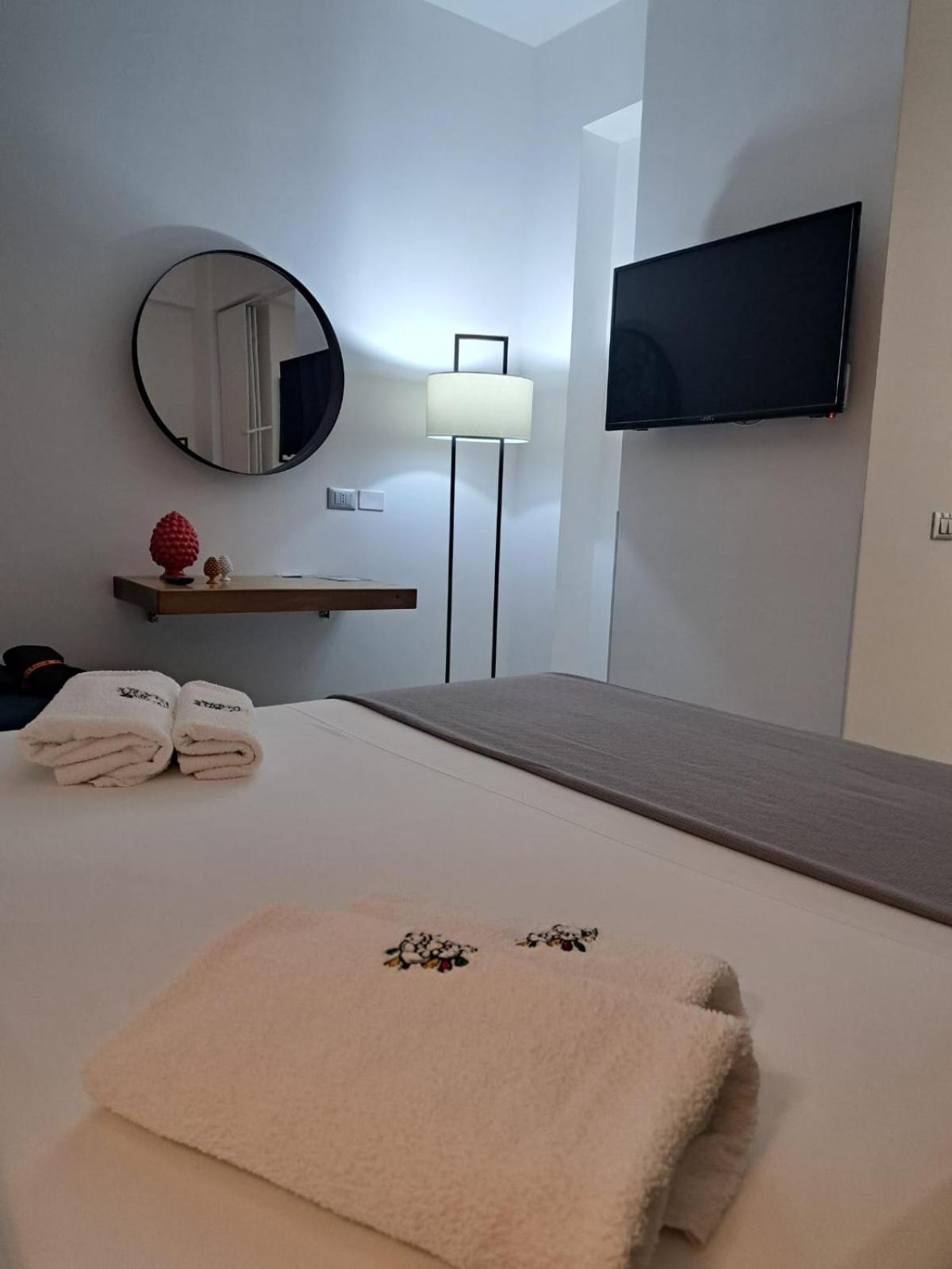 Sikelia Superior Rooms Milazzo Luaran gambar